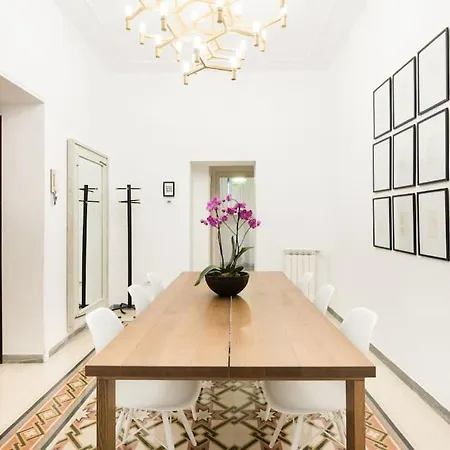 Modern Comfort, Poetic Charm *