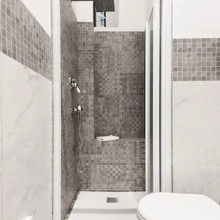Modern Comfort, Poetic Charm Apartment *