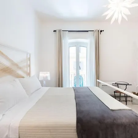 Apartment Modern Comfort, Poetic Charm *