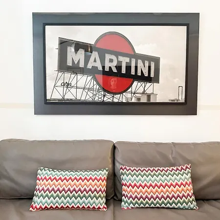 Apartment Modern Comfort, Poetic Charm *